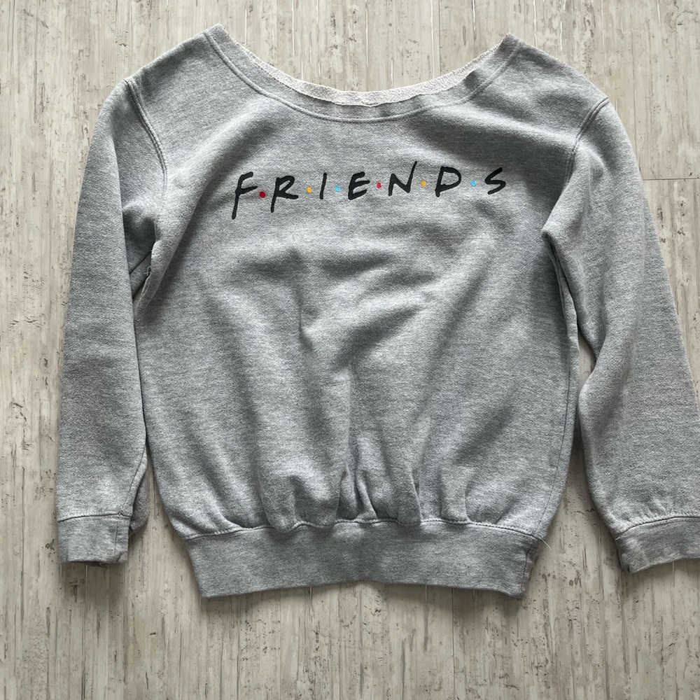 “Friends” sweatshirt